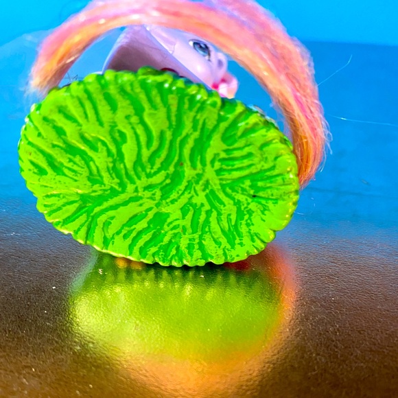 MY LITTLE PONY G3 VTG 2006 CHRISTMAS HAPPY HOLIDAY ORNAMENT TRIPLE TREAT PONY 3” - Picture 10 of 10